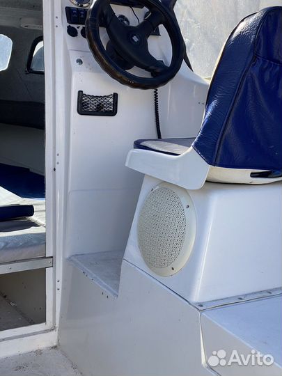 Катер Neptun 500