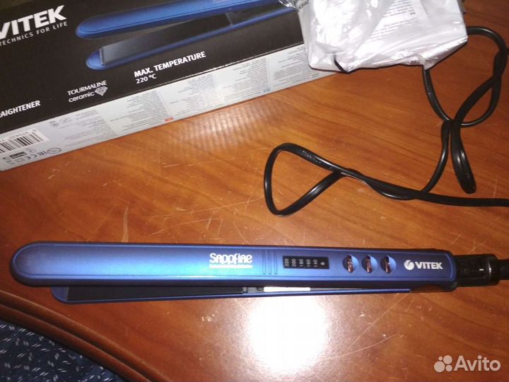 Выпрямитель для волос Vitek