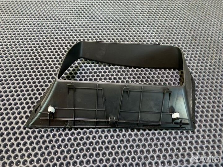 Консоль магнитофона Lexus Rx350