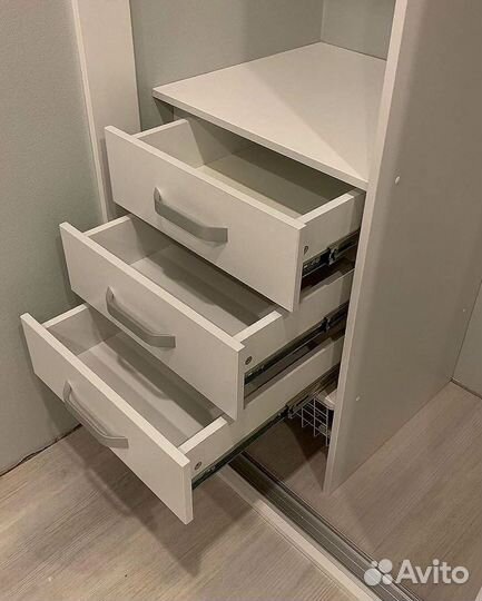 Стильный шкаф купе