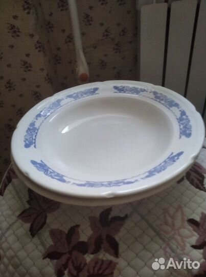 Глубокие суповые тарелки