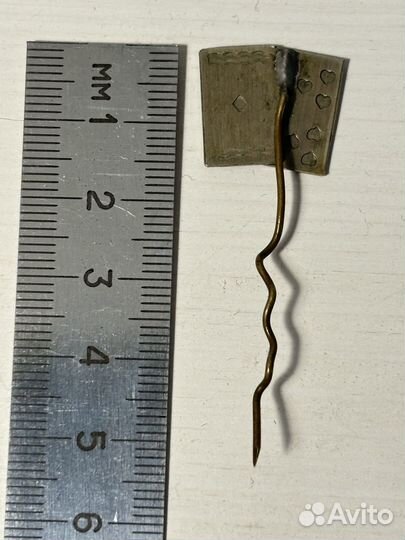 Знак значок Две карты, Двадцать одно, винтаж