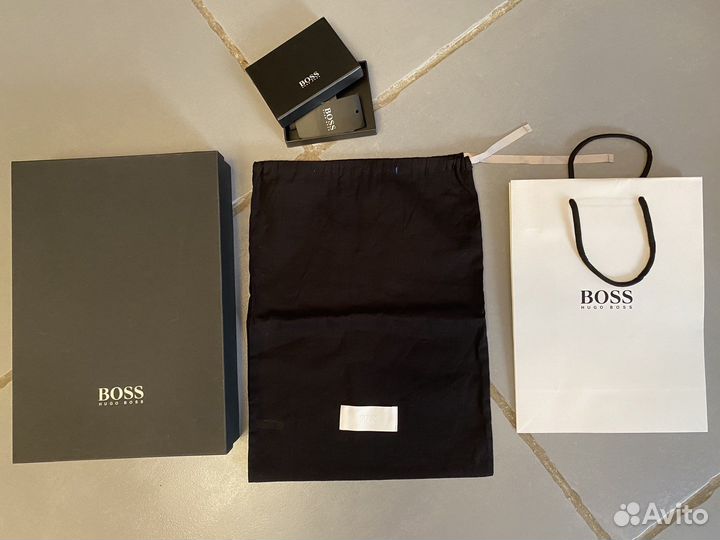 Hugo Boss пакеты, пыльники, бирки и др