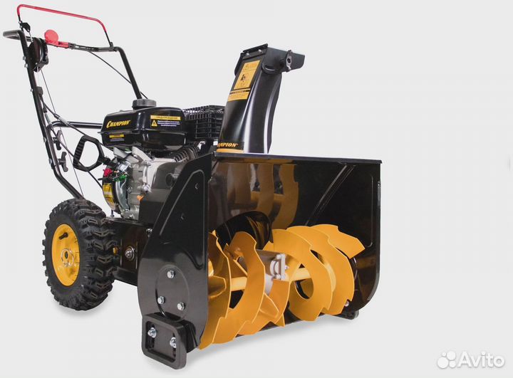 Снегоуборочная машина Champion ST556