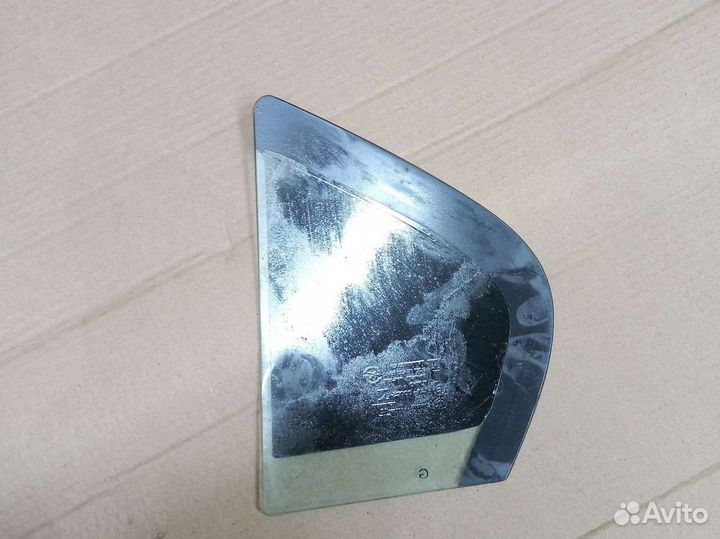 Форточка задняя правая Шевроле Авео Т300