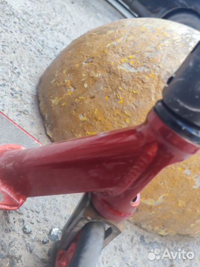 Трюковой самокат кастом в парк