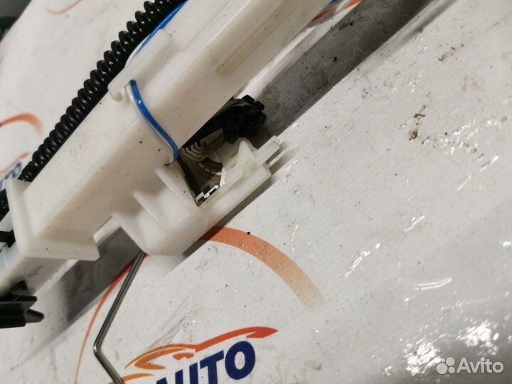 Датчик уровня топлива Opel Antara 2.2 дизель Z22D1