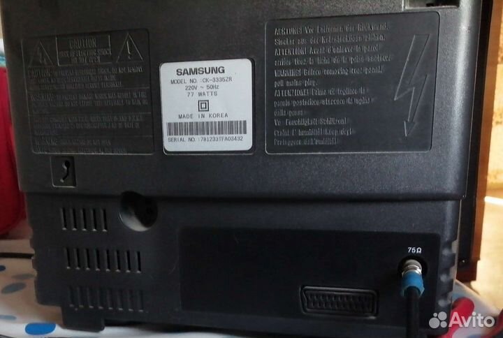 Телевизор samsung