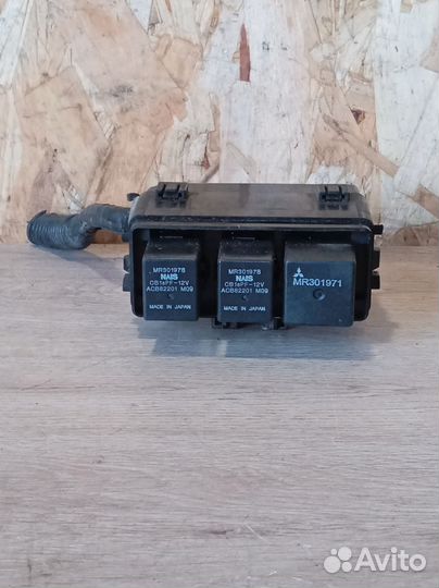 Блок реле Citroen C-Crosser