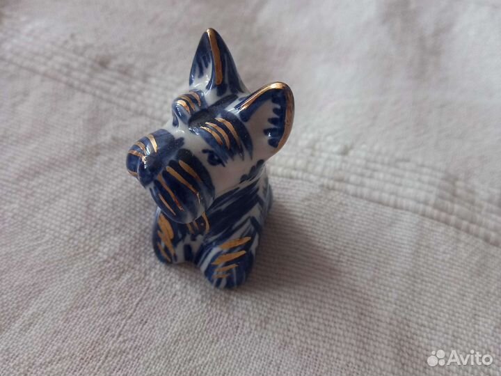 Фарфоровые фигурки