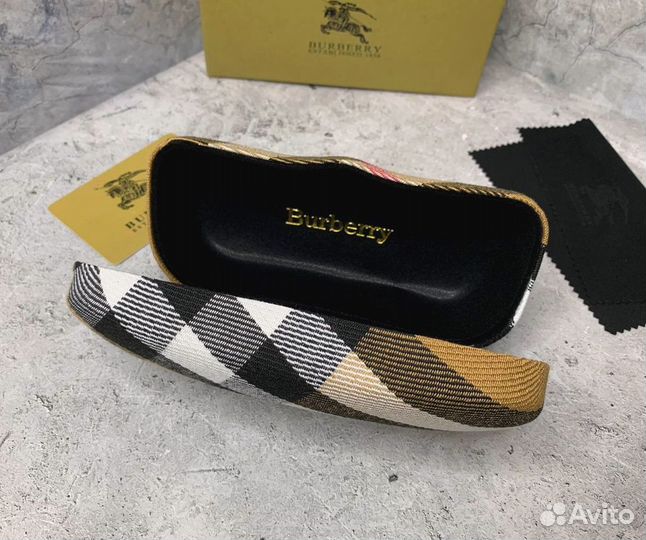 Очки burberry c фyтляpoм