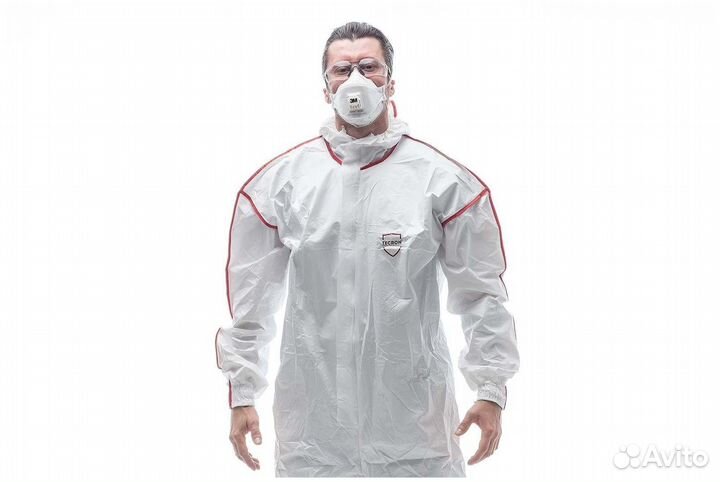 Защитный костюм