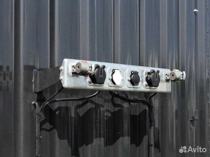 Полуприцеп шторно-бортовой Тонар T3-13 (9888), 2023