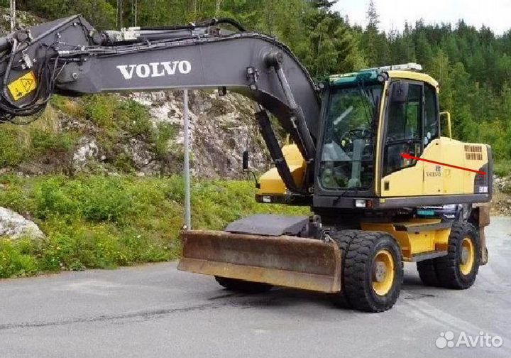 Стекло двери нижнее на экскаватор Volvo EW 180