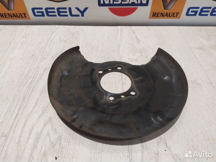 Пыльник Защита ступицы тормозного диска Kia RIO 3