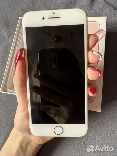 iPhone 7, 32 ГБ