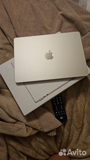 Apple Macbook Air M2 2022 8/512GB