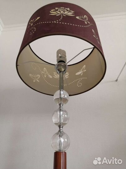 Торшер напольный с абажуром