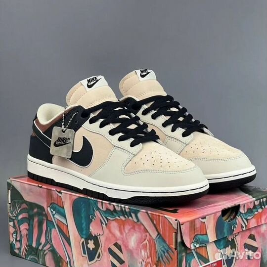 Nike Otomo Katsuhiro x Nk SB Dunk Low Beige Dark Blue