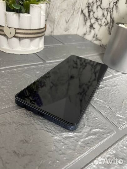 TECNO Camon 20 Pro, 8/256 ГБ