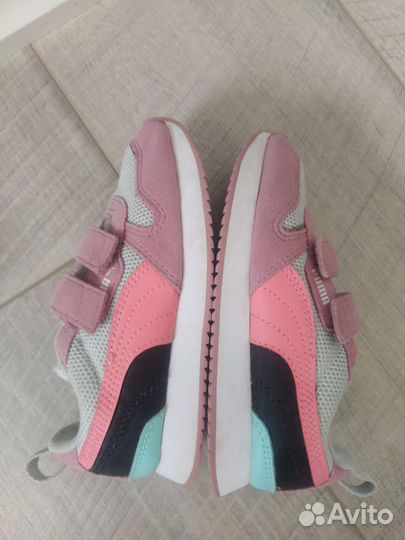 Кроссовки puma для девочки