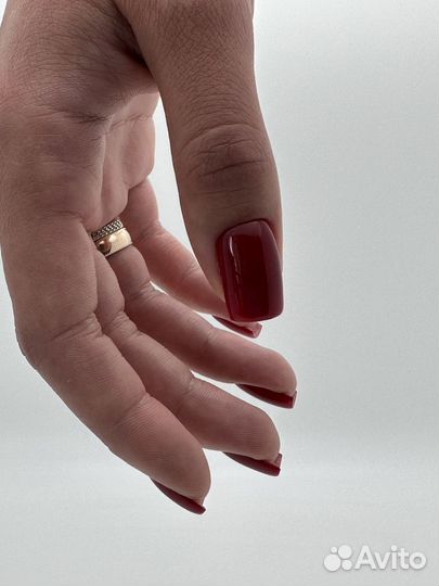 Модель на маникюр с покрытием бесплатно