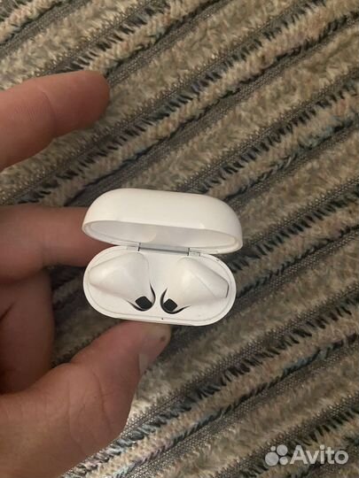 Беспроводные наушники