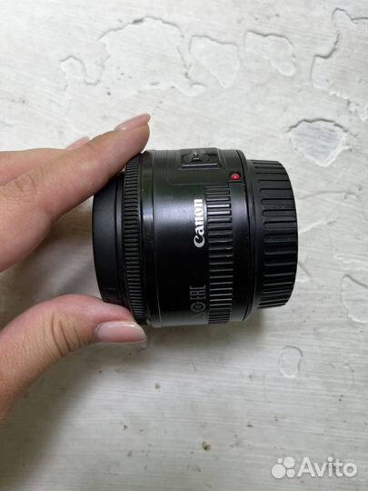 Объектив Canon EF 50mm f 1 8 ii