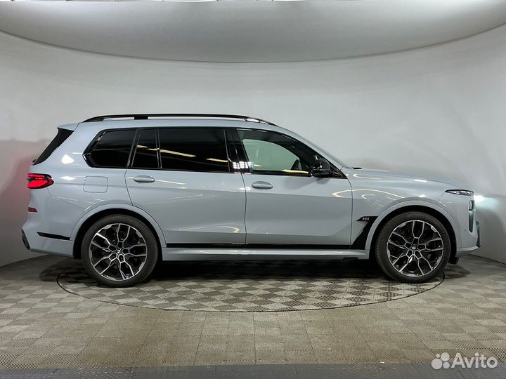 BMW X7 4.4 AT, 2023