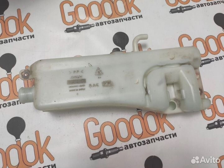 Бачок стеклоомывателя Pajero 2