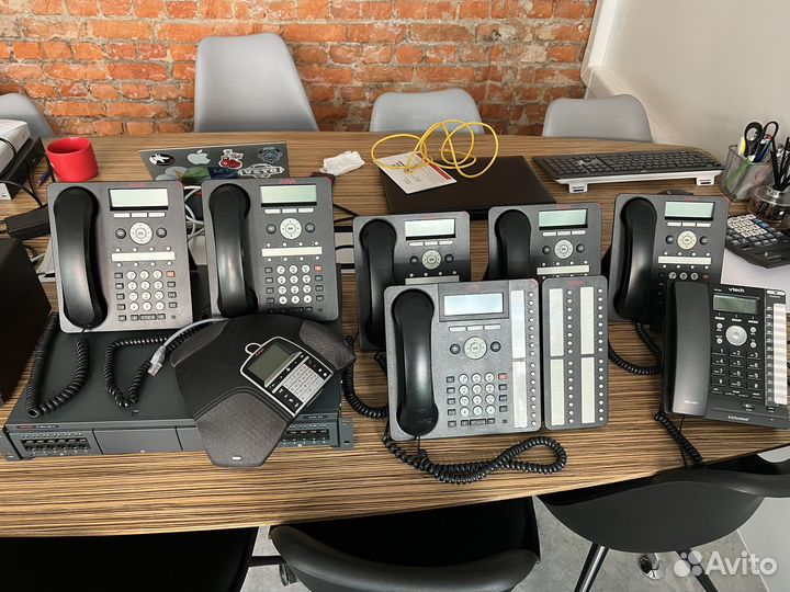 Avaya IP Office 500v2 + телефоны