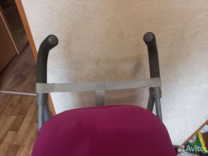 Коляска Maclaren volo