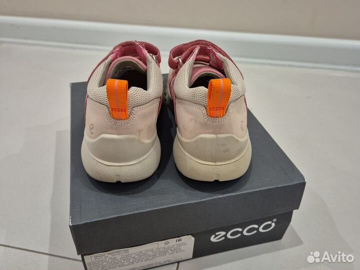 Кроссовки ecco 35