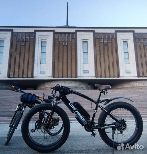 Мощный электровелосипед (фэтбайк)