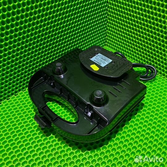 Бутербродница Sakura SA-7419S