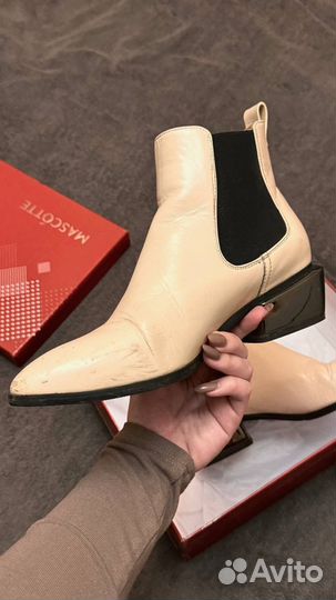 Ботинки mascotte женские челси казаки 38