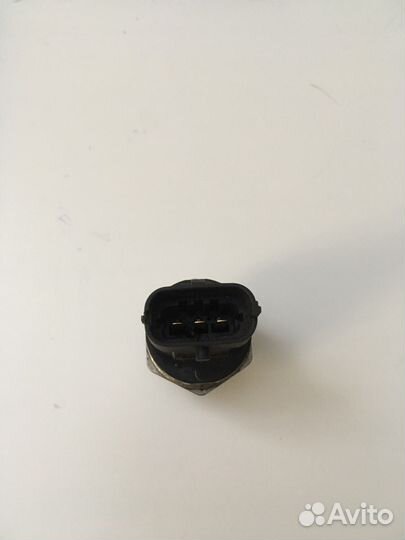 Датчик давления топлива Hyundai H1 Starex 1