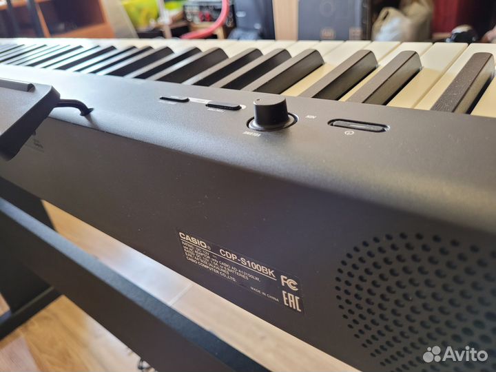 Цифровое пианино Casio CDP-S100 со стойкой CS-46