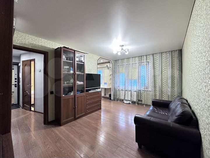 3-к. квартира, 54 м², 6/9 эт.