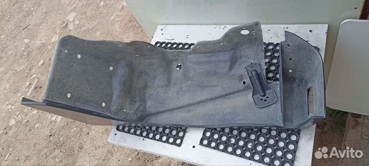 Jeep Wrangler ll TJ крыло переднее стеклопластик