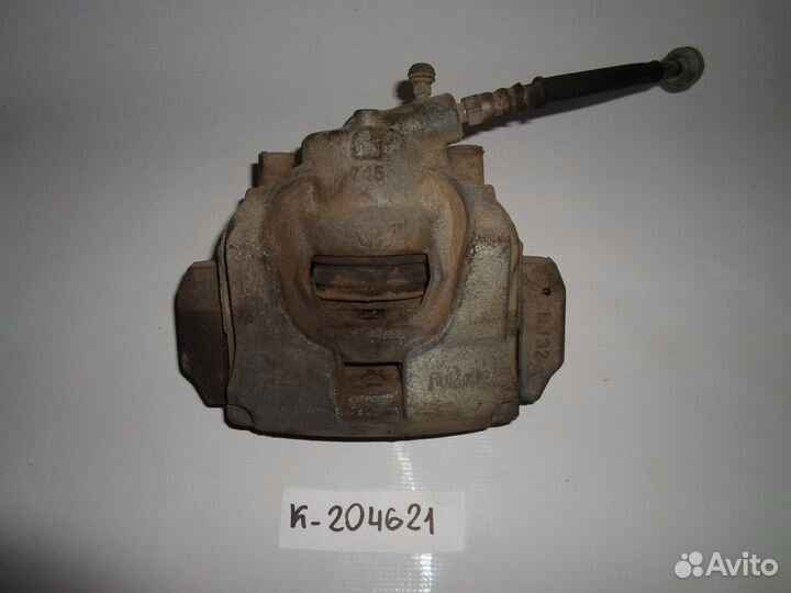 Суппорт передний левый