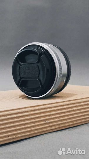 Объектив Sony 16mm f/2.8 E