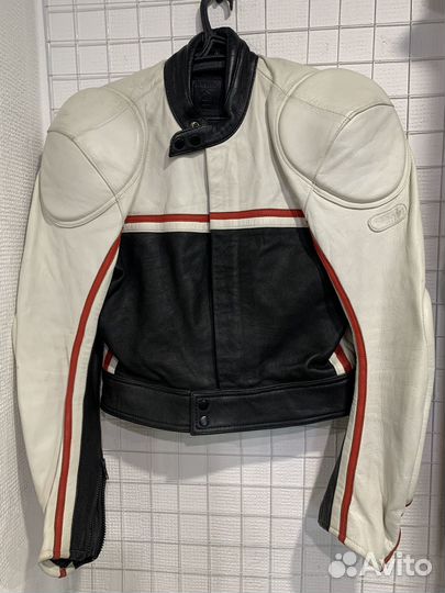 Кожаная мото куртка