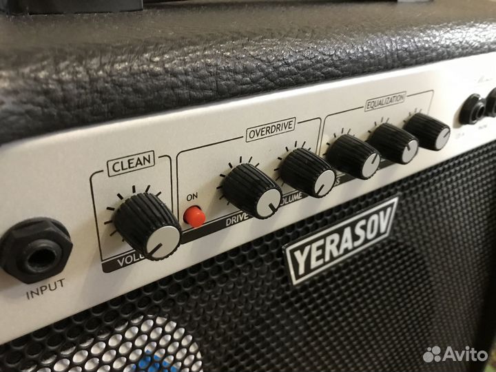 Комбоусилитель 30 Вт