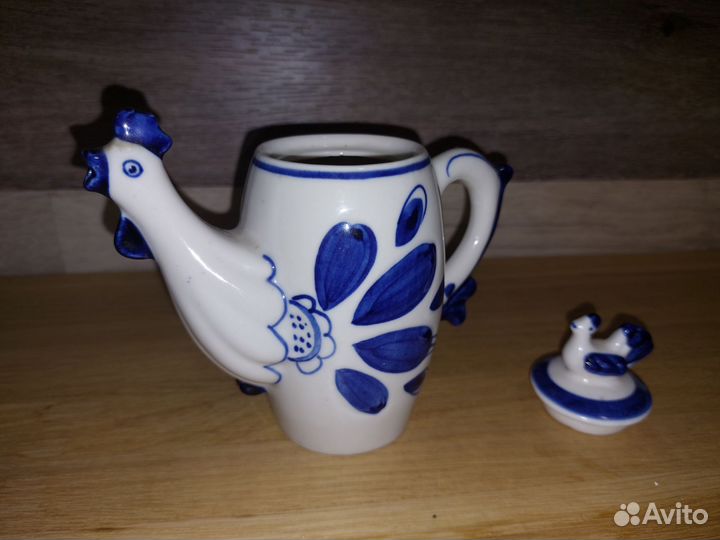 Самовар и чайник Гжель