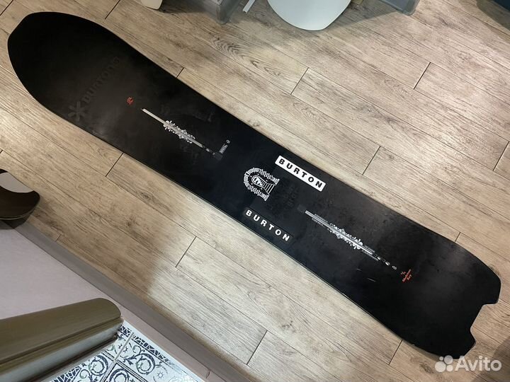 Сноуборд Burton Skeleton Key 154