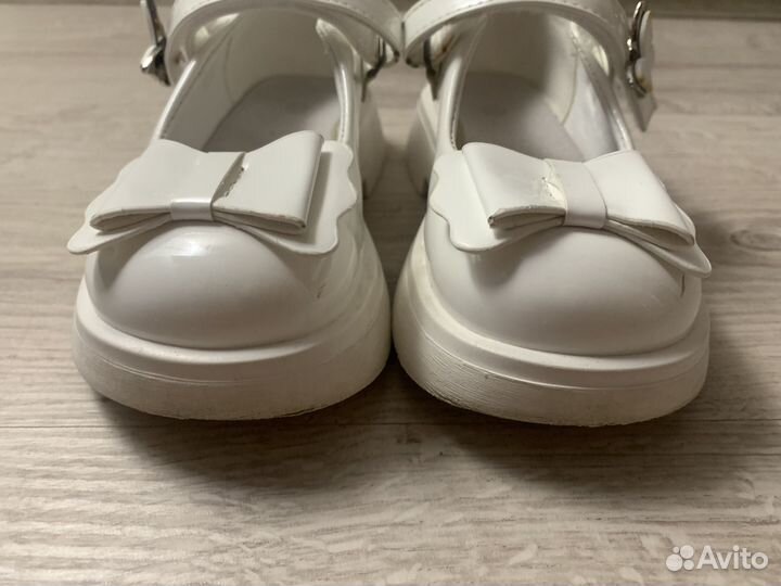 Туфли для девочки 26 размер