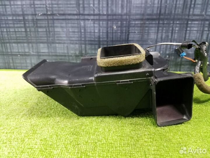 Воздуховод Chevrolet Trailblazer GMT360 LL8 2002