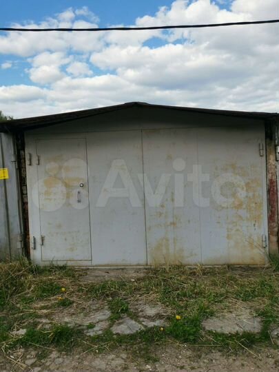 Гараж, > 30 м²