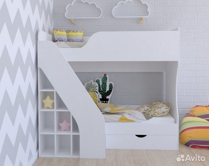 Двухъярусная кровать детская